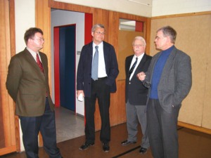 Hubert Hüppe besucht die Karl-Brauckmann-Schule